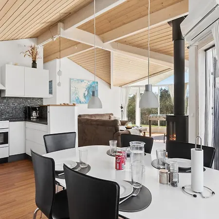 Spa-ferienhaus Bei Høve *