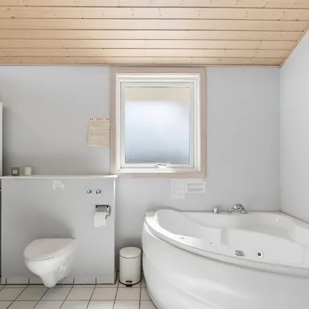 Spa-ferienhaus Bei Høve *